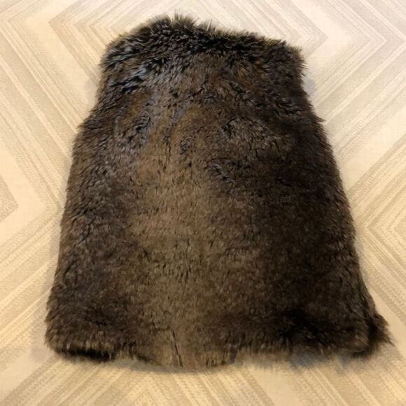 Restoration Hardware Baby & Child Luxe Faux Fur Mink Vest - Picture 5 of 7